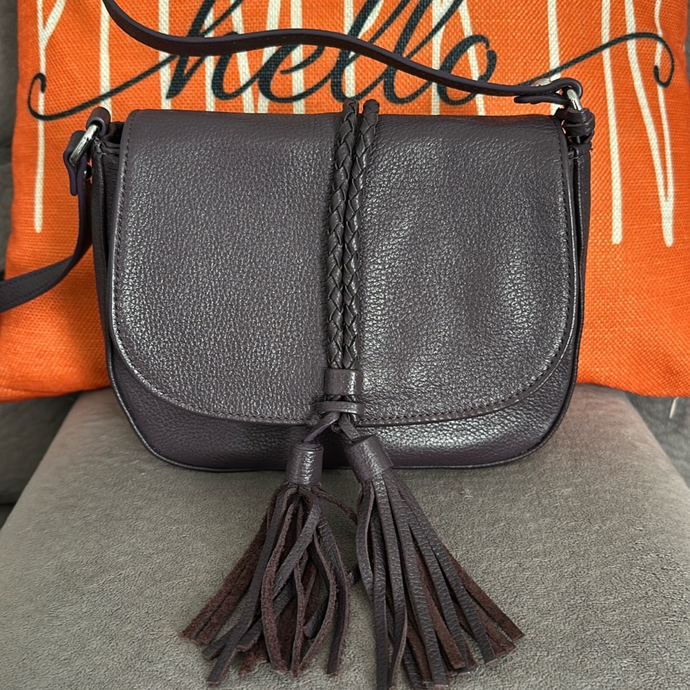 Clarks small purse crossbody in plum